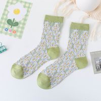 Fashion Socks Female Green Medium Tube Vertical Strips Small Flower Combed Cotton Socks sku image 5