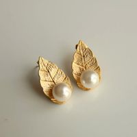 Bohemian Beautiful Pearl Leaf Stud Earrings Exquisite European And American Earrings sku image 2