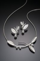 Fashion Silver Tree Leaf And Pearl Earrings Necklace Set Fashion Jewelry Christmas Gift sku image 1