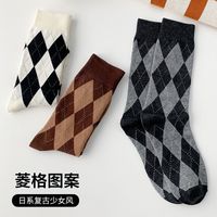 Lingge Socks Women's Autumn And Winter Cotton Socks Retro Stockings Wholesale main image 3