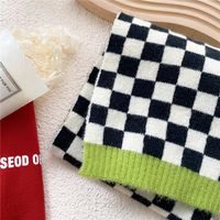 Checkerboard Scarf Female Winter Short Knitted Wool Scarf main image 3