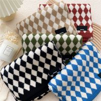 Retro Plaid Two-color Knitted Scarf Wholesale main image 5
