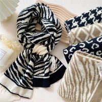 Clashing Color Double-sided Cross Knitted Scarf Wholesale main image 1