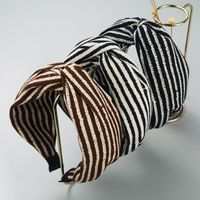 Korean Fashion Stripes Color-blocking Fabric Cross-knot Headband main image 2