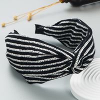 Korean Fashion Stripes Color-blocking Fabric Cross-knot Headband main image 5