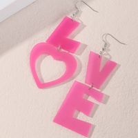Europäische Und Amerikanische Kreative Acryl Love Letter Asymmetrische Ohrringe main image 4