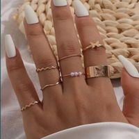 Creative Simple Women's Tail Ring Hollow Butterfly Three Pearl Ring 7-piece Set main image 2