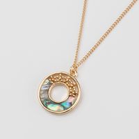 Fashion Trend Irregular Round Hollow Natural Color Abalone Necklace Female main image 4