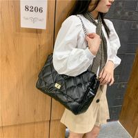 Autumn And Winter Fashion Solid Color Geometric Messenger Bags main image 3