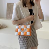 Hand-woven Small Square Bag 2021 New Fashion Hit Color Portable Female Bag main image 4