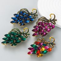 Exaggerated Personality Fashion Trend Colorful Crystal Dazzling Rhinestone Alloy Brooch main image 1