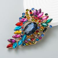European And American Alloy Diamond-studded Flower Brooch Female Wholesale main image 3