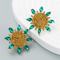 Fashion Brand New Design Alloy Rhinestone-studded Sunflower Earrings main image 3