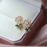Korea Fresh Crystal Flower Stud Earrings Creative Wild Petals Earrings main image 3
