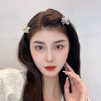South Korea's Pearl Alloy Small Bangs Clip Broken Hairpin Girl Hair Catch main image 3