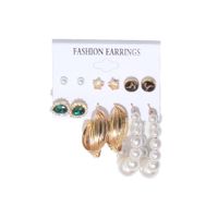 Conjunto De 6 Piezas De Aretes De Perlas De Oro Retro Para Damas Nuevas Europeas Y Americanas sku image 1