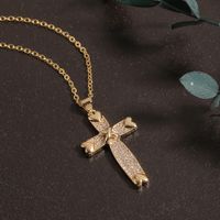 Nouveau Pendentif Croix En Forme De Coeur En Cuivre Micro-incrusté Collier De Chandail Chaîne En Gros main image 4