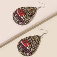 European And American Retro Water Drop Leopard Print Leather Earrings main image 4