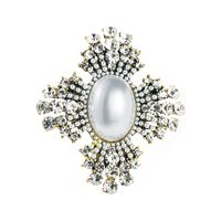 Mode Fête Corsage Tendance Alliage Diamant Perle Broche Géométrique Broche Femelle main image 7