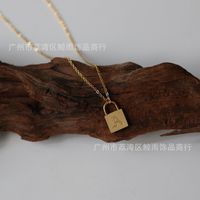 Simple Fashion A-line Lock Necklace Clavicle Chain Titanium Steel Gold-plated main image 3