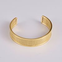 Pulsera Abierta Creativa Masculina Y Femenina De Acero De Titanio Hueco De Oro De 18 Quilates main image 5