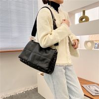 Autumn And Winter Solid Color Messenger Bag Wholesale main image 4