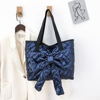 New Embroidery Bow Cotton-padded Large-capacity One-shoulder Underarm Handbag sku image 1