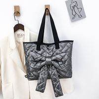 New Embroidery Bow Cotton-padded Large-capacity One-shoulder Underarm Handbag sku image 4