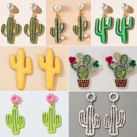 Pendientes De Perlas De Bosque Simples, Pendientes De Cactus Verdes Con Temperamento Salvaje main image 1