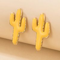Simple Forest Pearl Earrings Wild  Temperament Green Cactus Earrings sku image 2