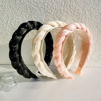 Autumn And Winter Solid Color Braid Bright Silk Fabric Hair Band main image 1