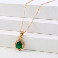 Simple Single Layer Micro-inlaid Perfume Bottle Water Drop Green Zircon Pendant Necklace main image 3