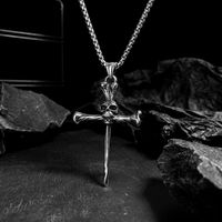 Retro Titanium Steel Skull Cross Men's Necklace main image 5