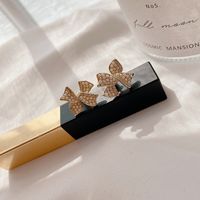 Micro-inlaid Pearl Golden Bow Fashion Earrings main image 4