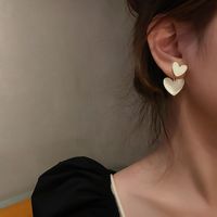 Simple Cute Fashion Heart Earrings main image 4