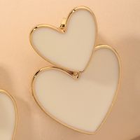 Simple Cute Fashion Heart Earrings main image 5