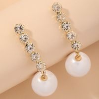 Retro Diamond Pearl Long Earrings sku image 1