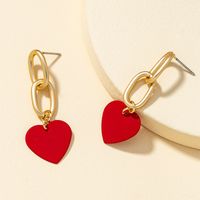 Retro Red Heart-shaped Earrings main image 3