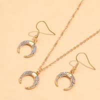 Fashion Moon Crescent Diamond Tassel Earrings Necklace Set main image 1