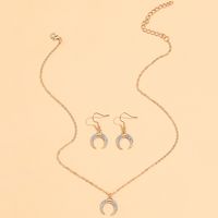 Fashion Moon Crescent Diamond Tassel Earrings Necklace Set main image 5