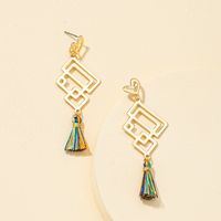 Retro Tassel Heart-shaped Earrings main image 4