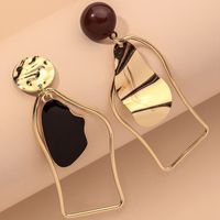 Fashion Exquisite Retro Simple Earrings main image 2