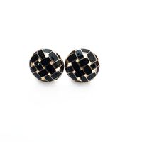 Black And White Woven Round Small Earrings main image 6