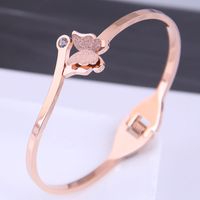 Korean Fashion Titanium Steel Butterfly Bracelet main image 1