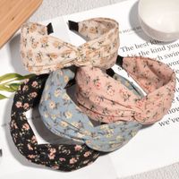 Fashion Chiffon Wide-brimmed Flower Headband main image 1