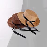 Knotted Ribbon Outdoor Sunscreen Straw Hat main image 2
