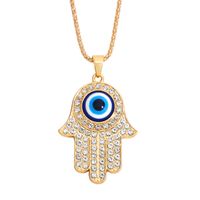 سبائك سريعة أوروبية وأمريكية قلادة يد فاطمة التركية ذات العيون الزرقاء سلسلة ملابس مجوهرات مرصعة بالماس Nkt61 main image 4