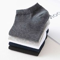 Sweat-absorbent Breathable Cotton Men's Boat Socks Wholesale main image 5
