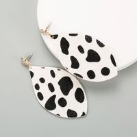 Retro Leather Leopard Rhinestone Earrings sku image 1