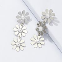 Retro Fashion Flower Pearl Earrings sku image 2